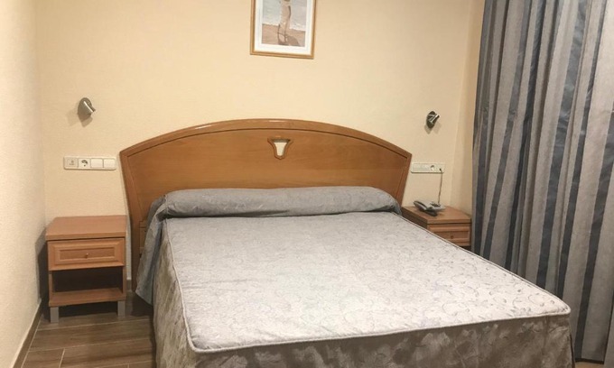 Humanes de Madrid Hotel | Hotel La Union