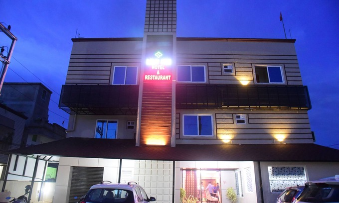 Patia Hotel | Hotel Lily Inn, Bhubaneshwar
