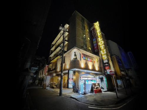 Kannai Hotel | Hotel Lotus Yokohama