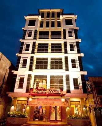 Tanjung Balai Karimun Hotel | Hotel Maximillian