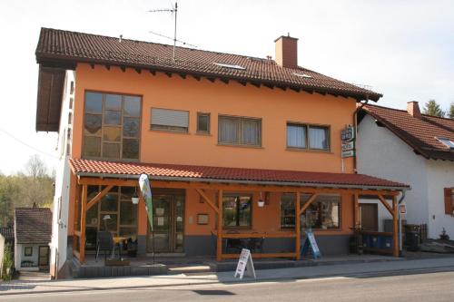 Ramstein-Miesenbach Casa | Hotel Michaela