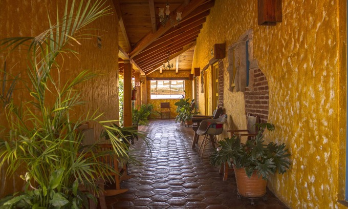 Barrio de Mexicanos Hotel | Hotel Posada Primavera