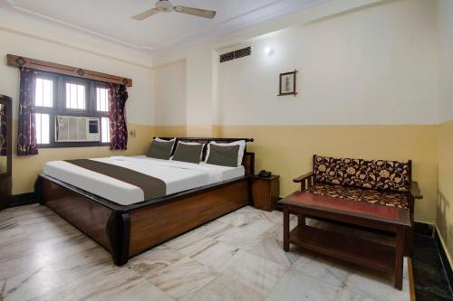 Sindhi Camp Hotel | Hotel New Center Point