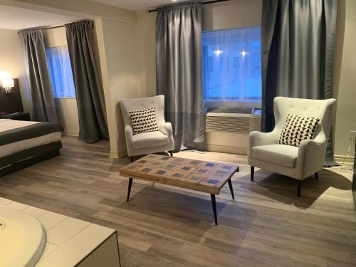 Saint-Leonard Hotel | Hotel Newstar Montréal