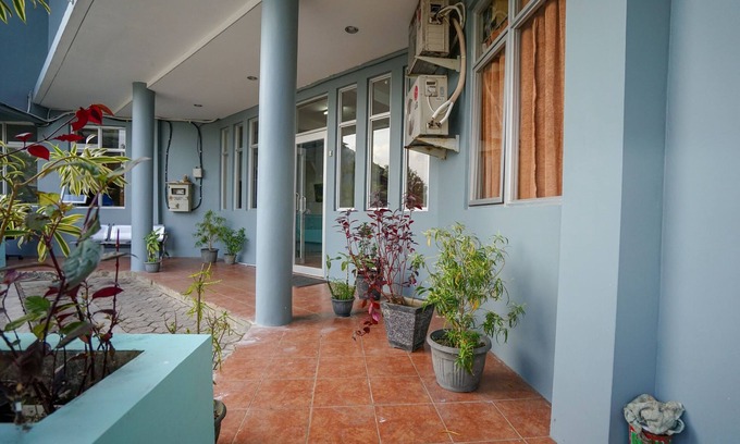 Pangkalpinang Casa | Super OYO 1844 Bravo Residence