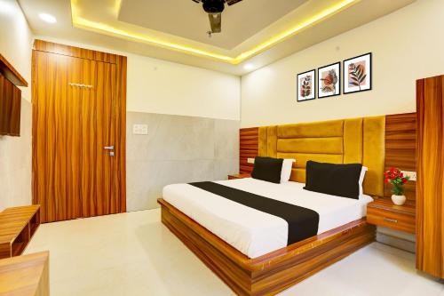 Gokul Hotel | Hotel O Dev paradise