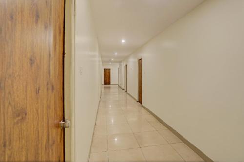 Hyderabad Hotel | Hotel O RAMOJI BESIDE OMNI HOSPITAL KOTHAPET