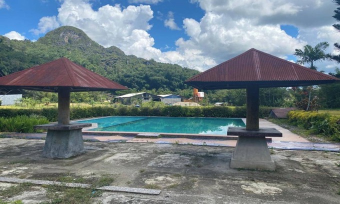 Makassar Hotel | OYO 91073 Rantepao Lodge Near Patung Tedong Bonga