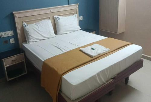 Guntur Hotel | Hotel O Surya Lodge