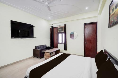 Noida Hotel | Hotel O Tree Inn