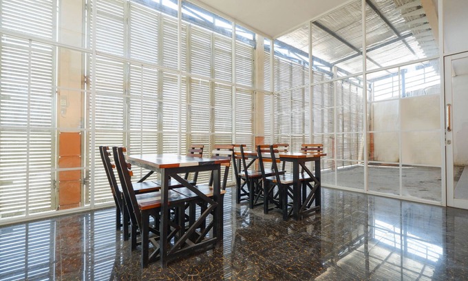 Semarang Casa | Hotel O Unta Residence