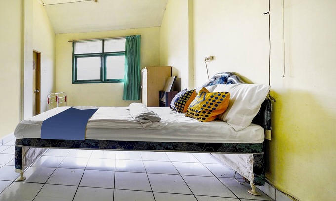 Garut Hotel | Hotel O Wisma Lec Syariah