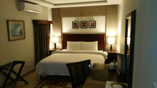 F-6 Sector Casa | Hotel One Super, Islamabad