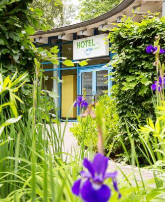 Zussow Hotel | Hotel Ostseeländer