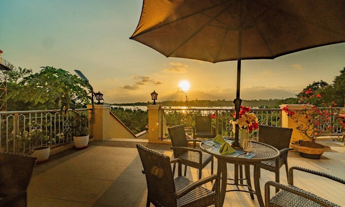 San Pedro Complejo | Hotel Palacio