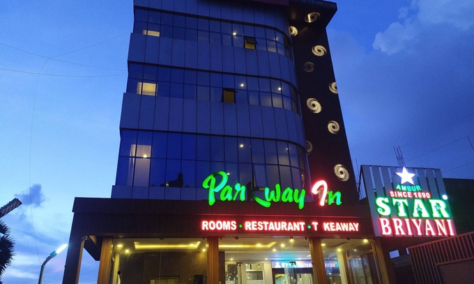 Sholinganallur Hotel | Hotel Parkway Inn
