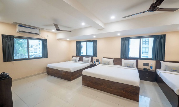 Shirdi Hotel | Hotel Pravasa stay, Shirdi
