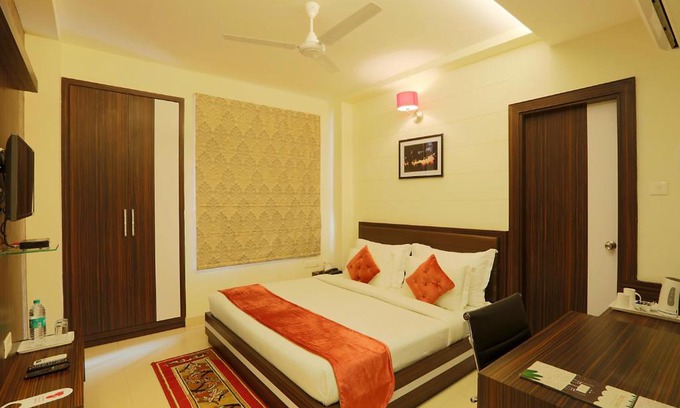 Varanasi Hotel | Hotel Premiere Villa
