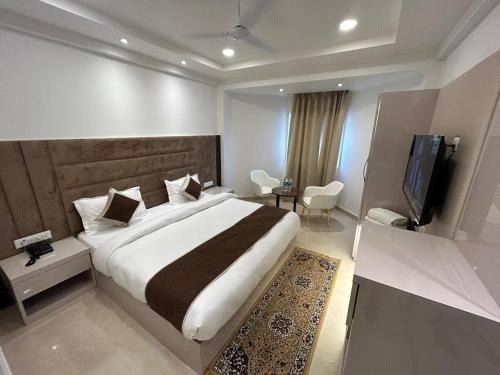 Taj Ganj Hotel | Hotel President