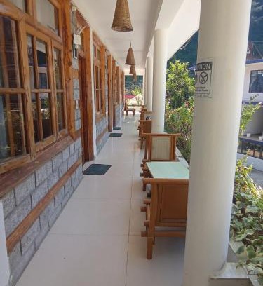 Kasol Hotel | Hotel Purnima by smugglers hotels