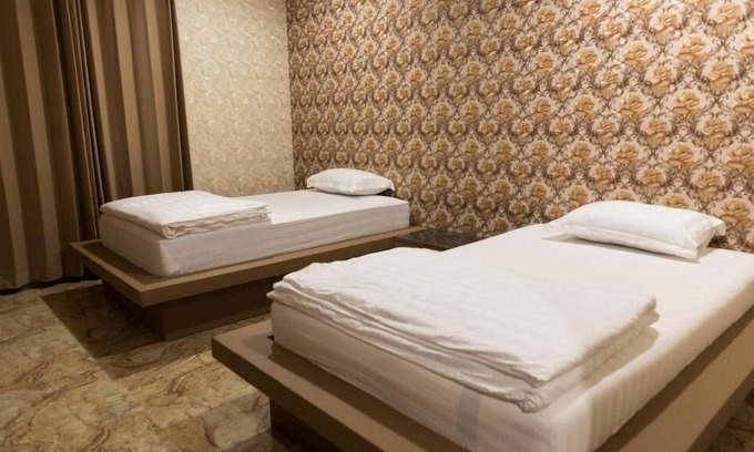 Palu Casa | Hotel Raja Akas