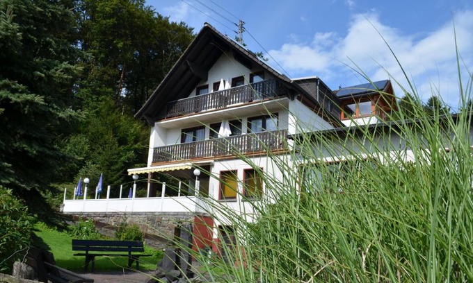 Hemmelzen Hotel | Hotel-Restaurant Im Heisterholz