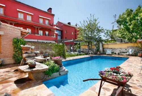 Robledo de Chavela Hotel | Hotel Rincon de Traspalacio