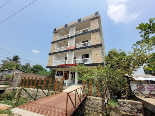 Guwahati Hotel | Hotel Riva Inn