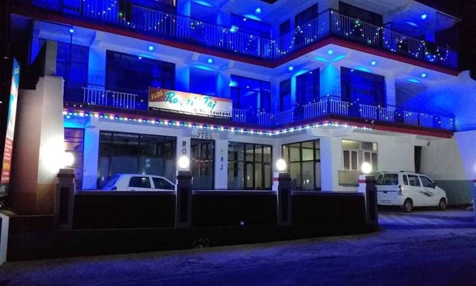 Dharamshala Hotel | Hotel Royal Taj