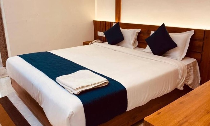 Indore Hotel | Hotel Rudraksha