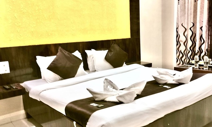 Shirdi Hotel | Hotel Sachidanand