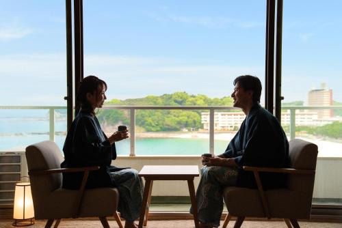 Tsubaki Onsen Hotel | Hotel Sanrakuso