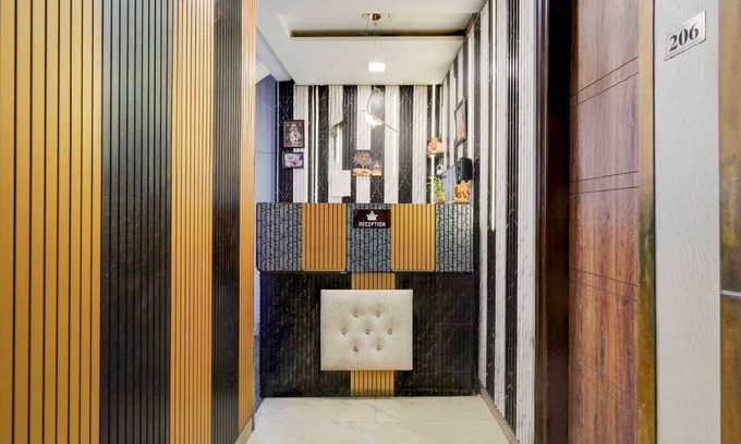 Pitampura Hotel | Hotel Season Grand Couple Friendly Pitampura