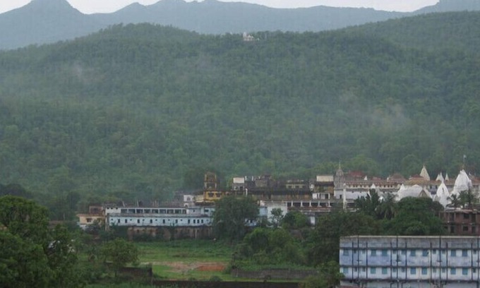 Giridih Hotel | Hotel Shikharji Continental