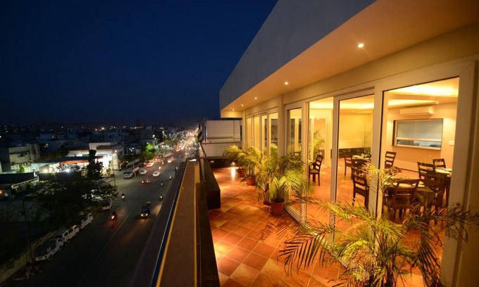 Durgapura Hotel | Hotel Silver Pride