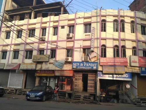 Deoghar Casa | HOTEL SREE SAVITRI Near Shree Baba Baidyanath Jyotirlinga Temple - Free Wifi And Parking Facilities - Spacious and Fully Air Conditioned Rooms - Best Hotel In Deoghar