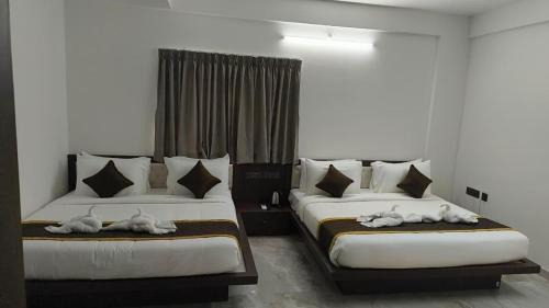 Attibele Hotel | Hotel Sree Suites