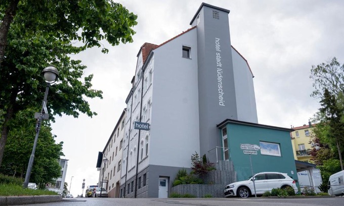 Luedenscheid Hotel | Hotel Stadt Lüdenscheid