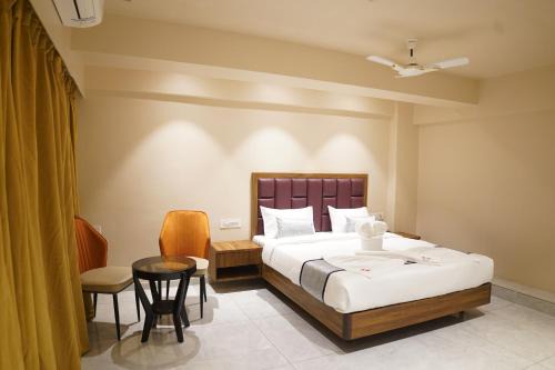Amarnath Hotel | Hotel Status Inn