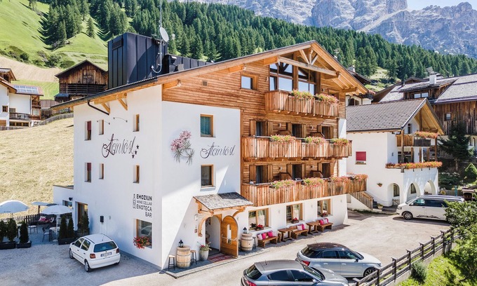 San Cassiano Hotel | Hotel Steinrösl