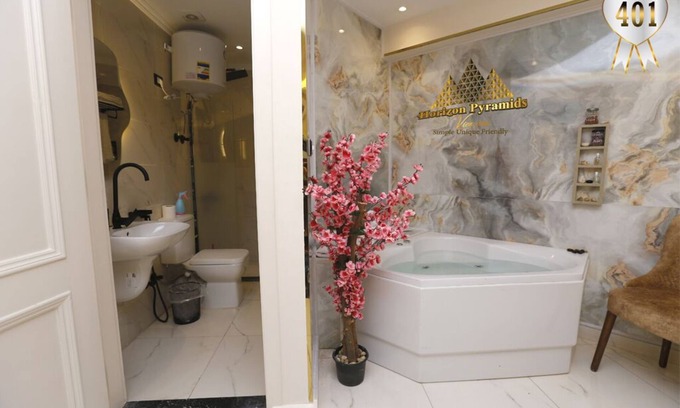 Giza Apartamento | Hotel suites with 5 bedrooms and AC, WiFi in enjoyable Giza