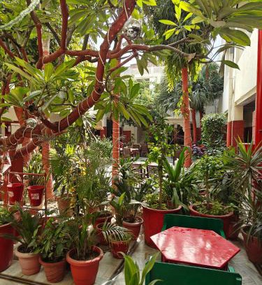 Rakabganj Hotel | HOTEL TOURIST REST HOUSE Agra