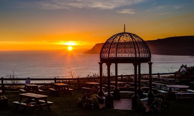 Robin Hood's Bay Hotel | Hotel Victoria