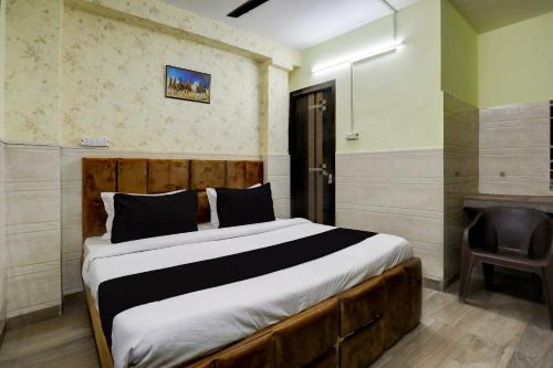 Sector 27 Hotel | Hotel Vista 18 Inn Couple Friendly