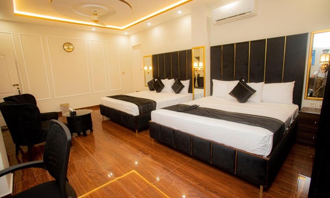 Gulberg Hotel | Hotel white season Gulberg