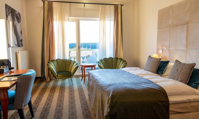 Dobbin-Linstow Complejo | Hotelzimmer - Van der Valk Resort Linstow Hotel