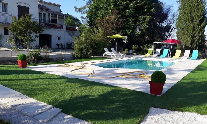 Rousson Casa | Casa y piscina de 6 a 8 personas