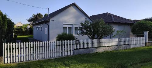 Balatonfenyves Villa | House Balatonfenyves