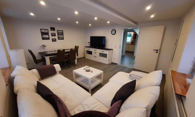 Reiterswiesen Casa | House Chiara - vacation home, shower, WC, 3 bedrooms