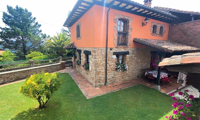 Parres Casa | Vivienda Vacacional La Vara VV-1433-AS